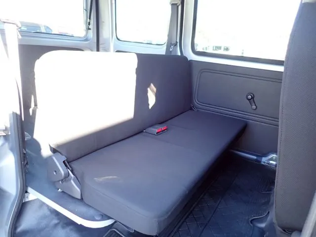 ハイゼットカーゴ（ダイハツ）の車両写真