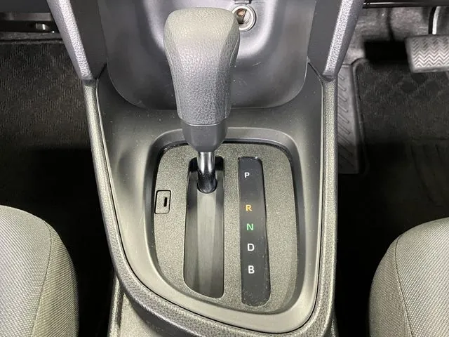 ヤリスクロス　ハイブリッド（トヨタ）の車両写真