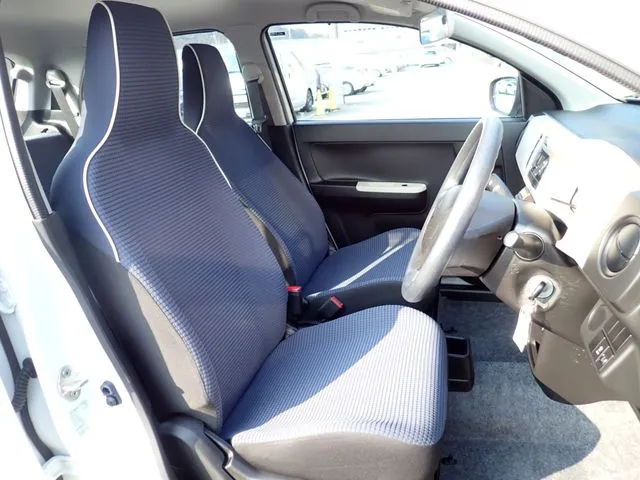 アルト（スズキ）の車両写真