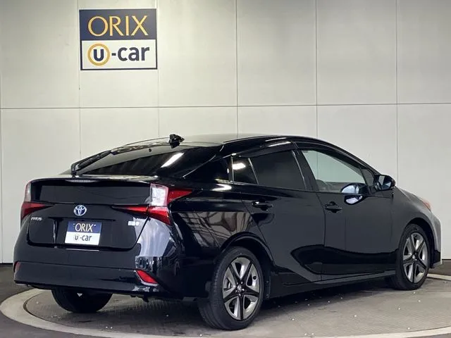 プリウス（トヨタ）の車両写真