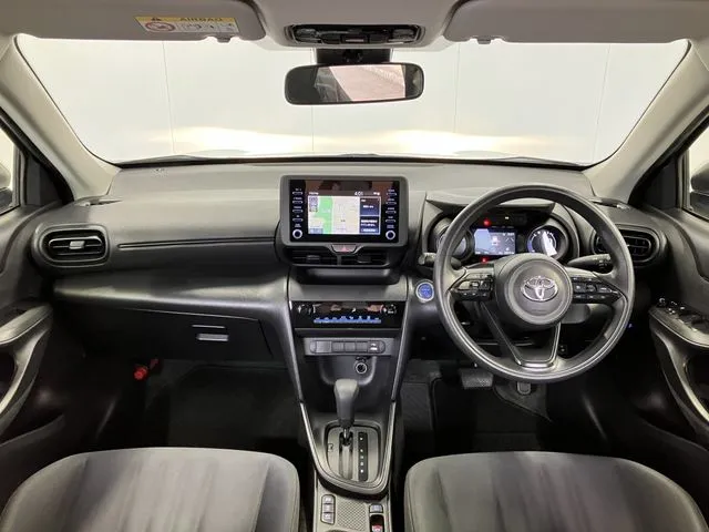 ヤリスクロス　ハイブリッド（トヨタ）の車両写真