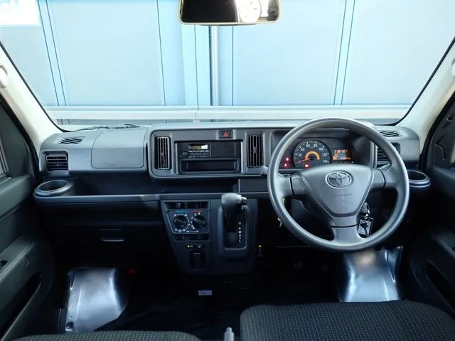 ピクシス バン(トヨタ)の車両写真