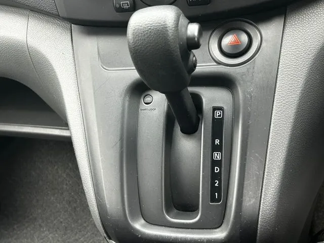 ＮＶ２００バネットバン（ニッサン）の車両写真