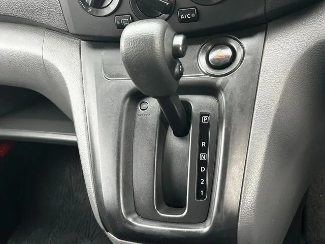 ＮＶ２００バネットバン（ニッサン）の車両写真