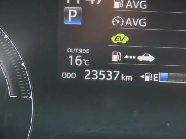 シエンタ　ハイブリッド（トヨタ）の車両写真