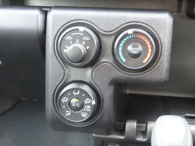 トヨタ　プロボックスバン　２ＷＤ