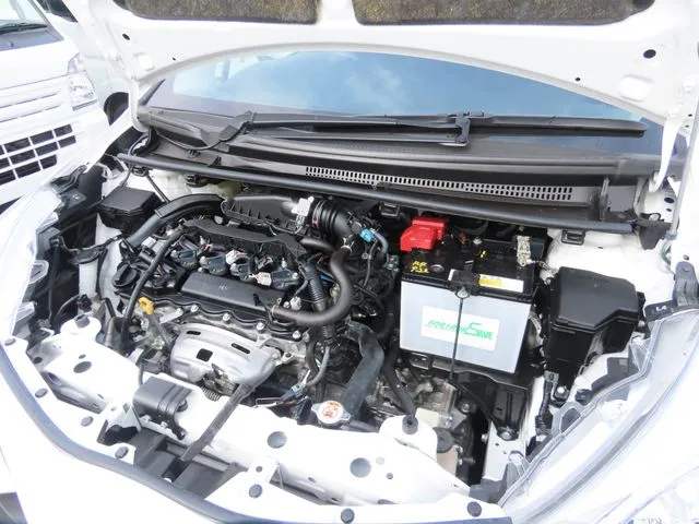 トヨタ　ヴィッツ　４ＷＤ