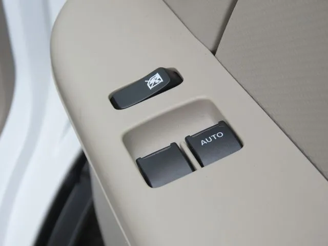 ニッサン NV100クリッパー