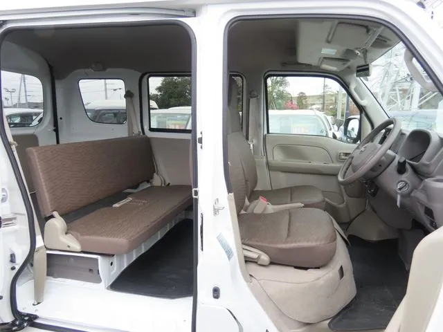 ニッサン NV100クリッパー