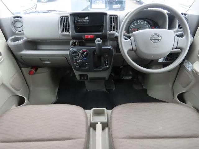 ニッサン NV100クリッパー