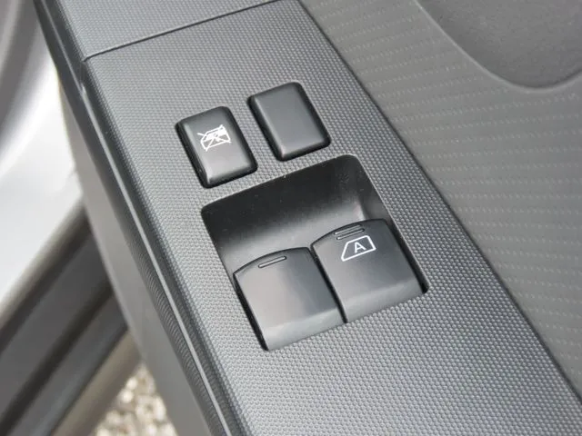 ニッサン　ＮＶ１５０　ＡＤ　２ＷＤ