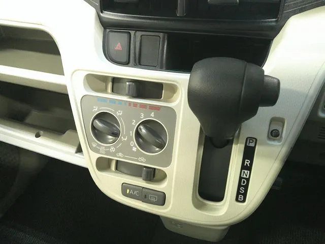 スバル ステラ 4WD