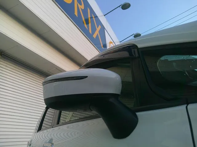 ノート　４ＷＤ（ニッサン）の車両写真