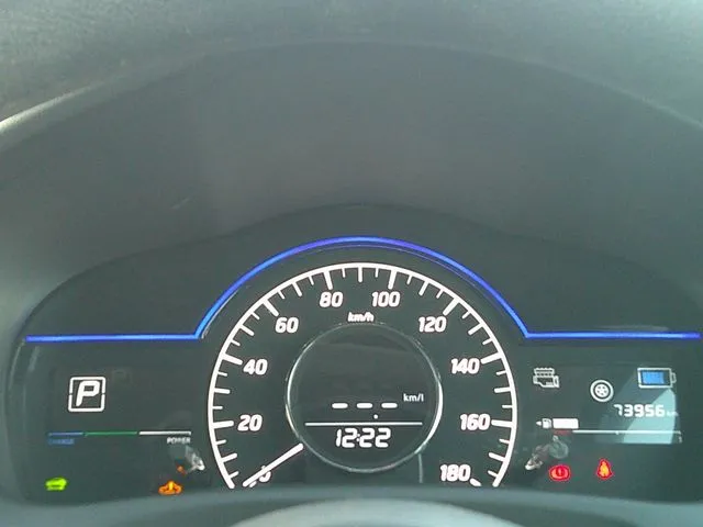 ノート　４ＷＤ（ニッサン）の車両写真