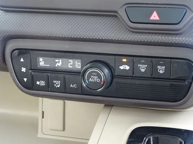 ホンダ　Ｎ　ＢＯＸ