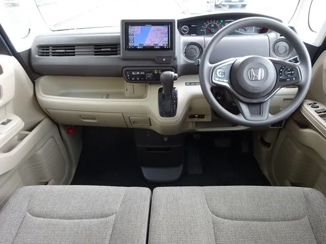 ホンダ　Ｎ　ＢＯＸ