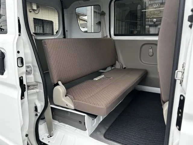 エブリイバン(スズキ)の車両写真