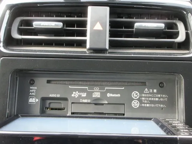 プリウス（トヨタ）の車両写真