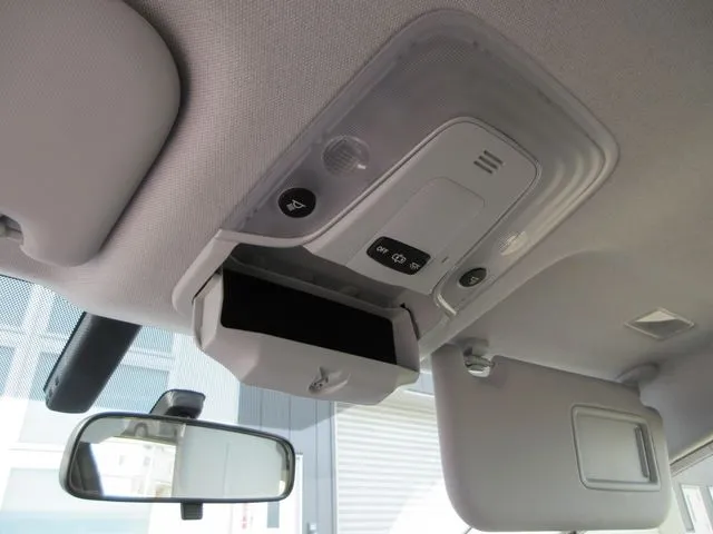 プリウス（トヨタ）の車両写真