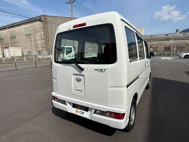 ハイゼットカーゴ（ダイハツ）の車両写真