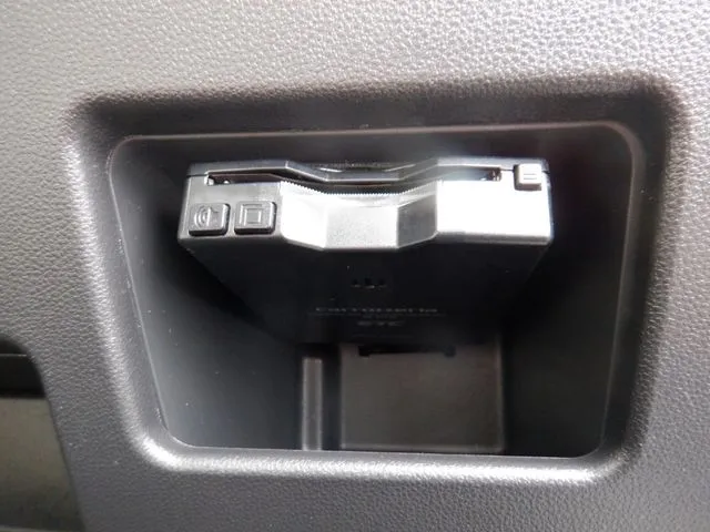 ムーヴ キャンバス(ダイハツ)の車両写真