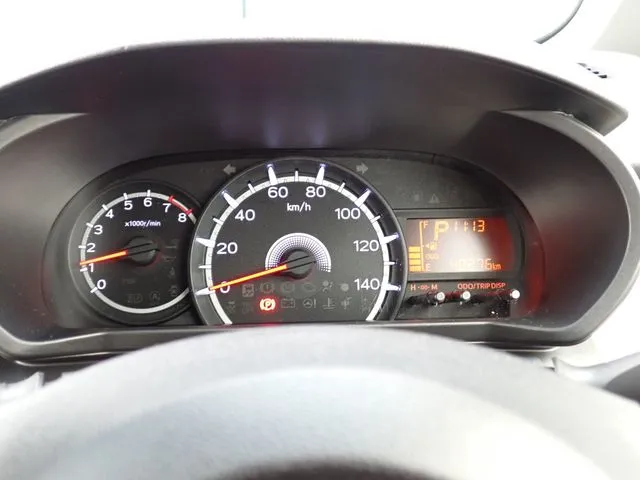 ムーヴ(ダイハツ)の車両写真