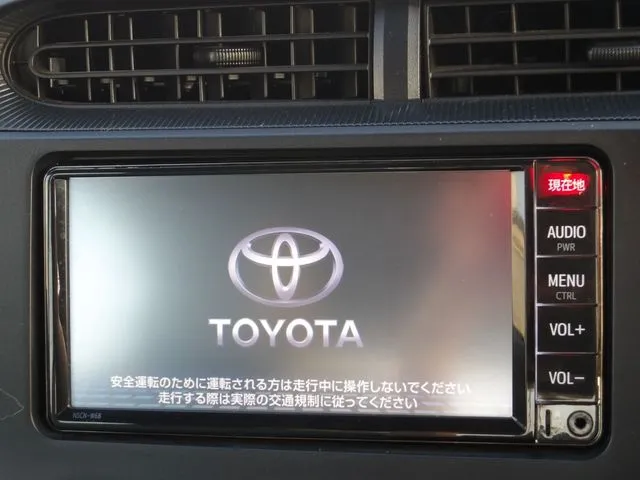 トヨタ　アクア