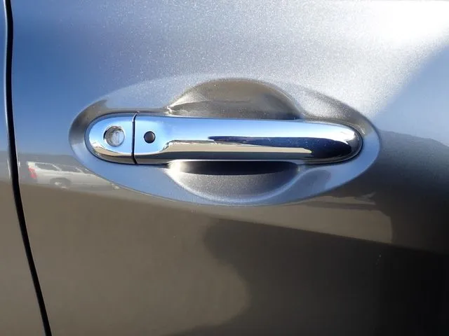 ノート（ニッサン）の車両写真