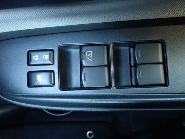 ノート（ニッサン）の車両写真