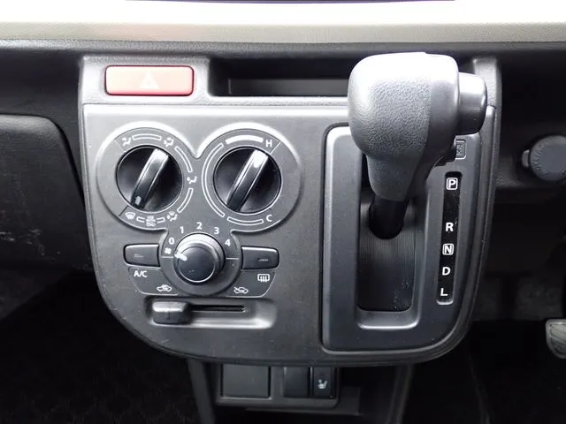 アルト(スズキ)の車両写真