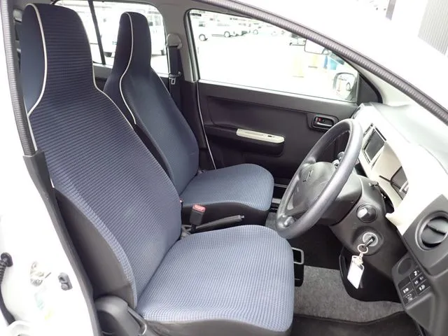 アルト(スズキ)の車両写真