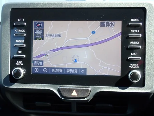 ヤリス ハイブリッド(トヨタ)の車両写真