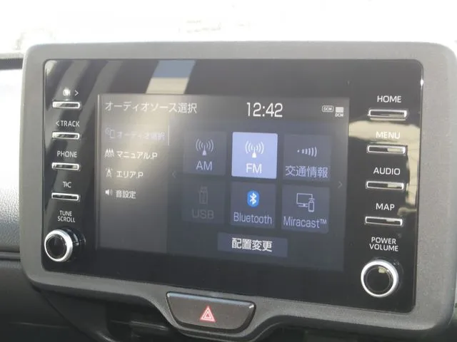 ヤリスクロス　ハイブリッド（トヨタ）の車両写真