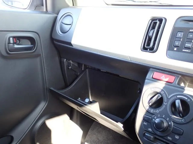 アルト(スズキ)の車両写真