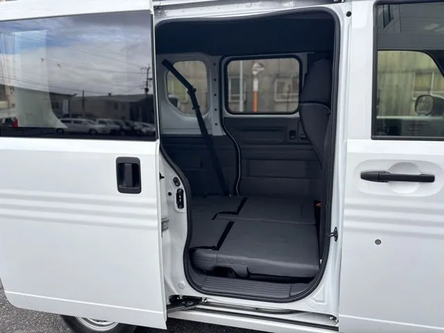Ｎ－ＶＡＮ（ホンダ）の車両写真