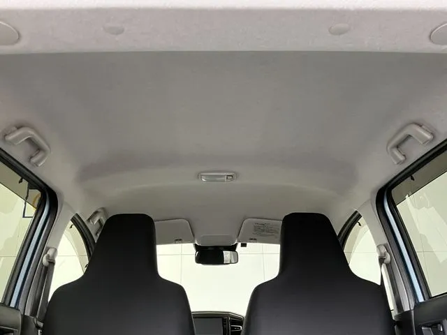 ダイハツ　ミラ　イース