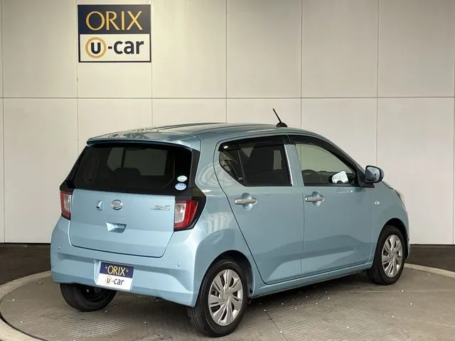 ダイハツ　ミラ　イース