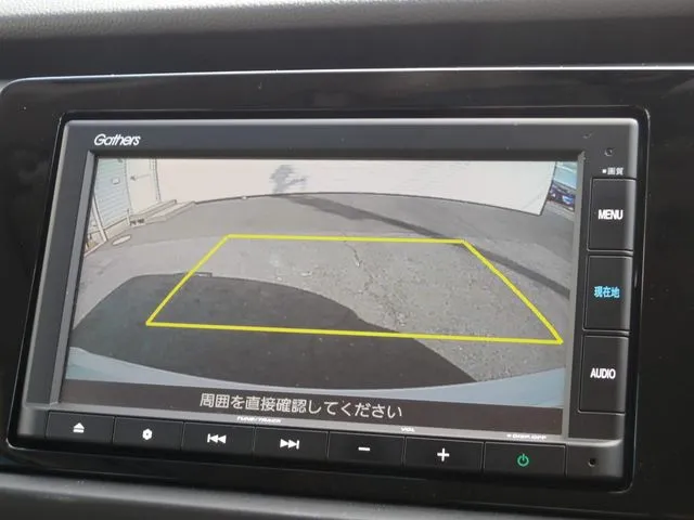 フィット　ｅ：ＨＥＶ（ホンダ）の車両写真