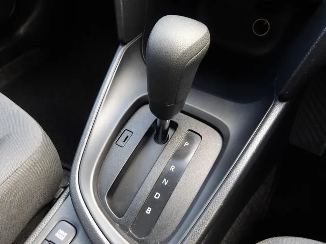 ヤリスクロス　ハイブリッド（トヨタ）の車両写真