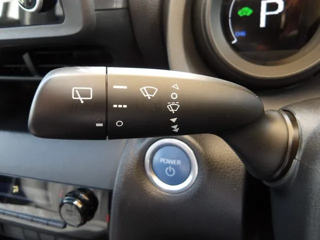 ヤリスクロス　ハイブリッド（トヨタ）の車両写真