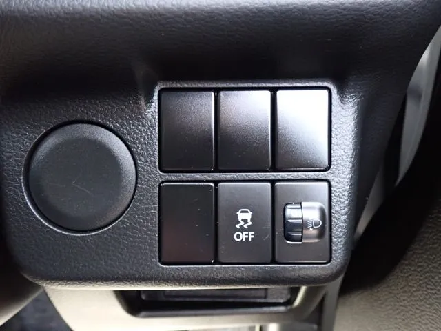 アルト　４ＷＤ（スズキ）の車両写真