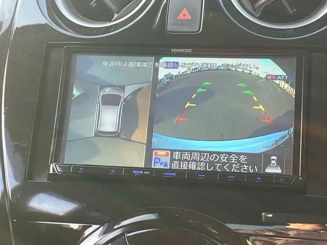 ノート　４ＷＤ（ニッサン）の車両写真