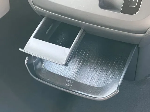 デイズ　４ＷＤ（ニッサン）の車両写真