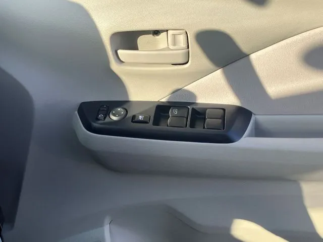 デイズ　４ＷＤ（ニッサン）の車両写真