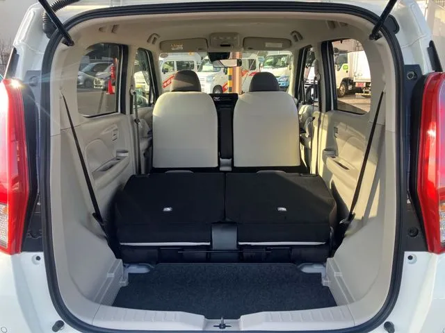 デイズ　４ＷＤ（ニッサン）の車両写真