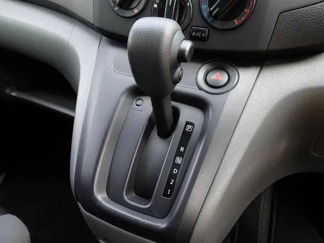 ニッサン　ＮＶ２００バネットバン　４ＷＤ