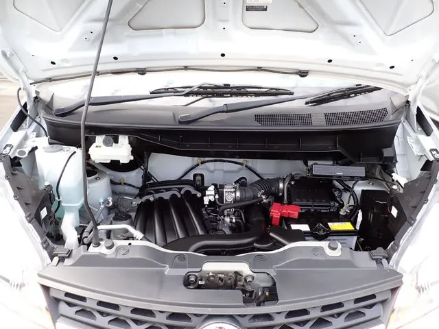 ニッサン　ＮＶ２００バネットバン　４ＷＤ