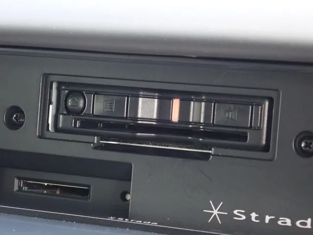 ニッサン　ＮＶ２００バネットバン　４ＷＤ