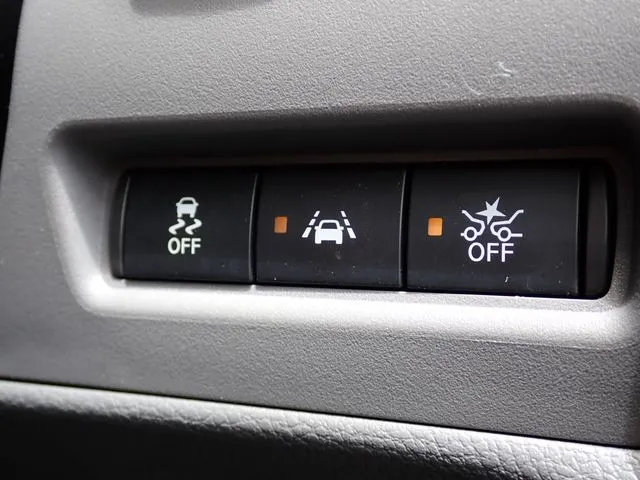 ニッサン　ＮＶ２００バネットバン　４ＷＤ