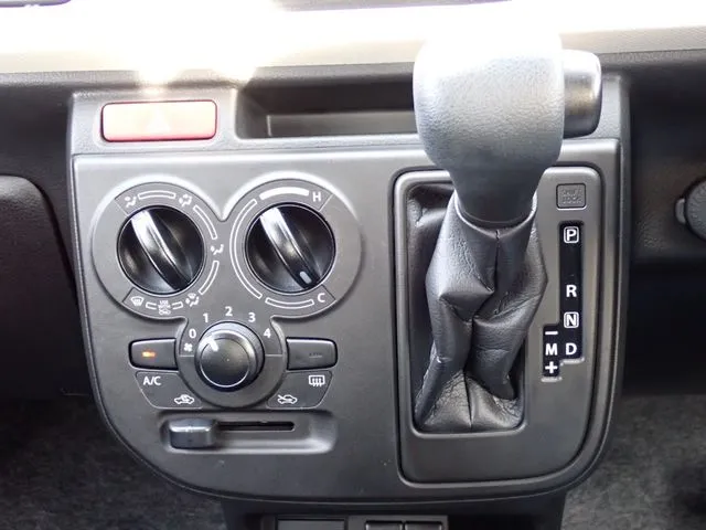 アルト(スズキ)の車両写真